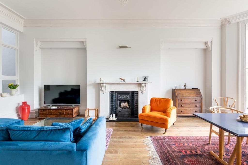 Pass the Keys Bright & Spacious 2 Bed Apt in Victorian Townhouse