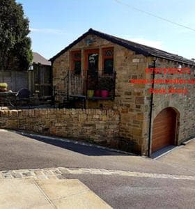 Accommodation at Stone Eater in marsden