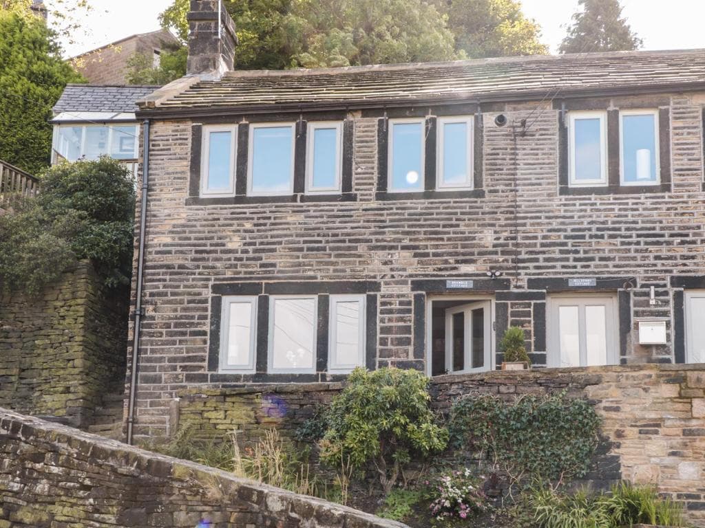 Accommodation at Bramble Cottage, Holmfirth in holmfirth