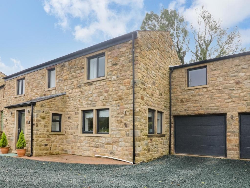 Accommodation at Bazadaise in ingleton