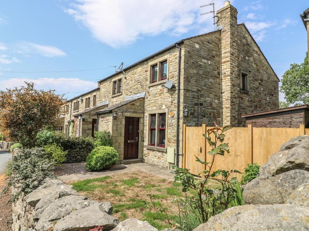 Accommodation at Croft Cottage, Skipton in long preston