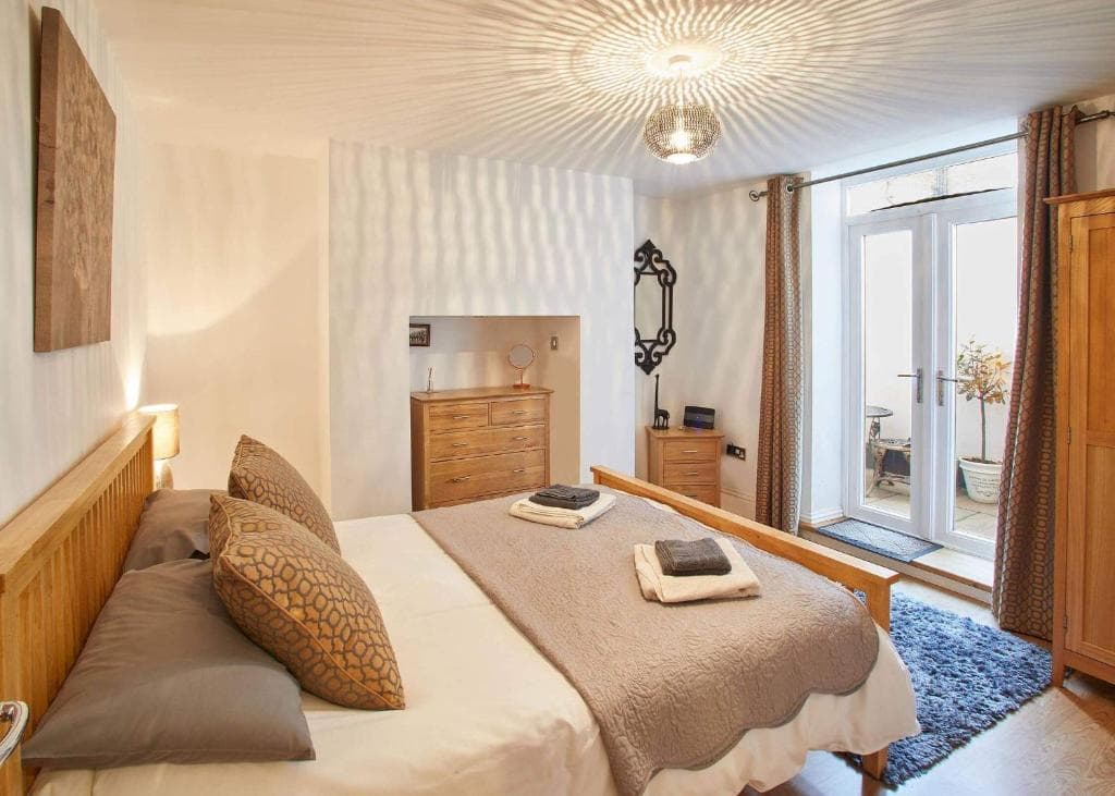 Accommodation at Host & Stay - Rock Pipit in whitby