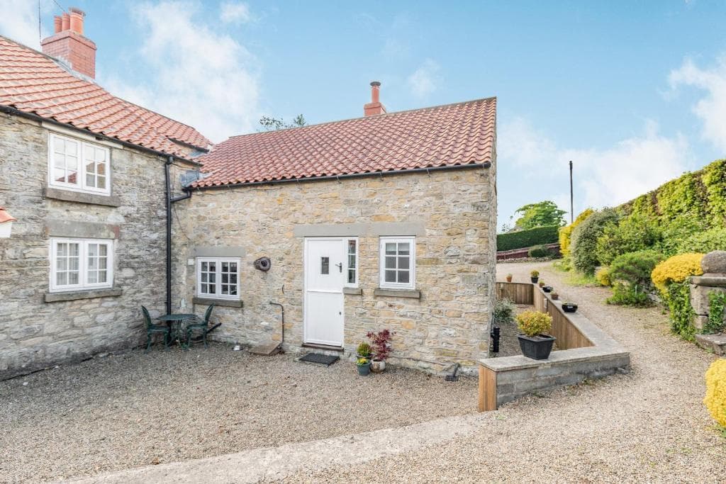 Accommodation at The Wood in brompton by sawdon