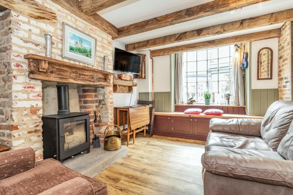 Accommodation at 48 High Street in bridlington