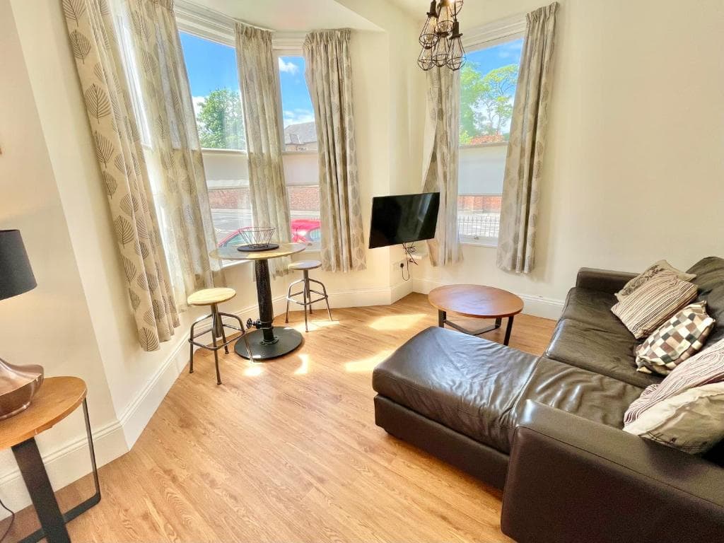 Accommodation at Laurel Apartment in york