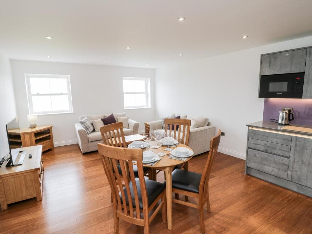 Accommodation at 14 Royal Crescent in whitby