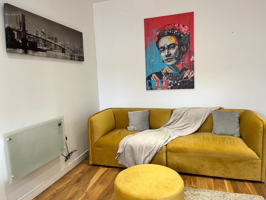 Accommodation at Valee living, Dewsbury One Bedroom, Leeds in dewsbury