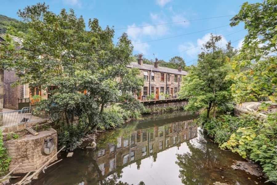 Accommodation at Spacious Riverside Home, 3 bedrooms, Woodland Views, Hebden Bridge in hebden bridge