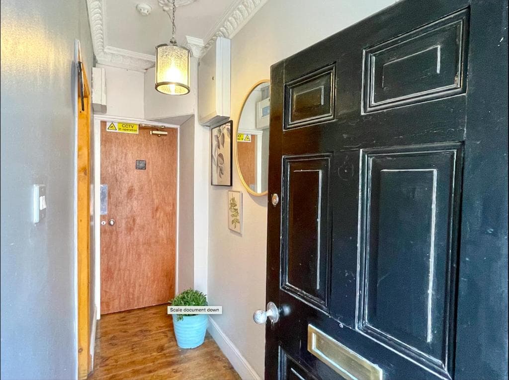 Accommodation at InTown - 60 Second Walk 2 Bootham Bar Walls! in york