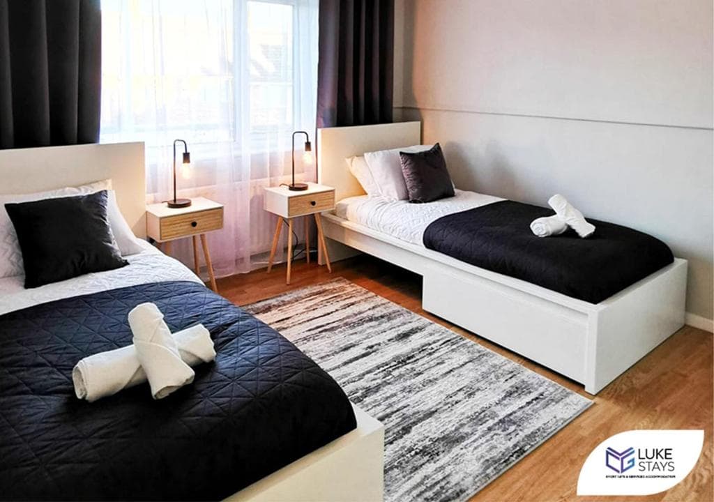 Accommodation at Luke Stays - Westerton Green in thornaby