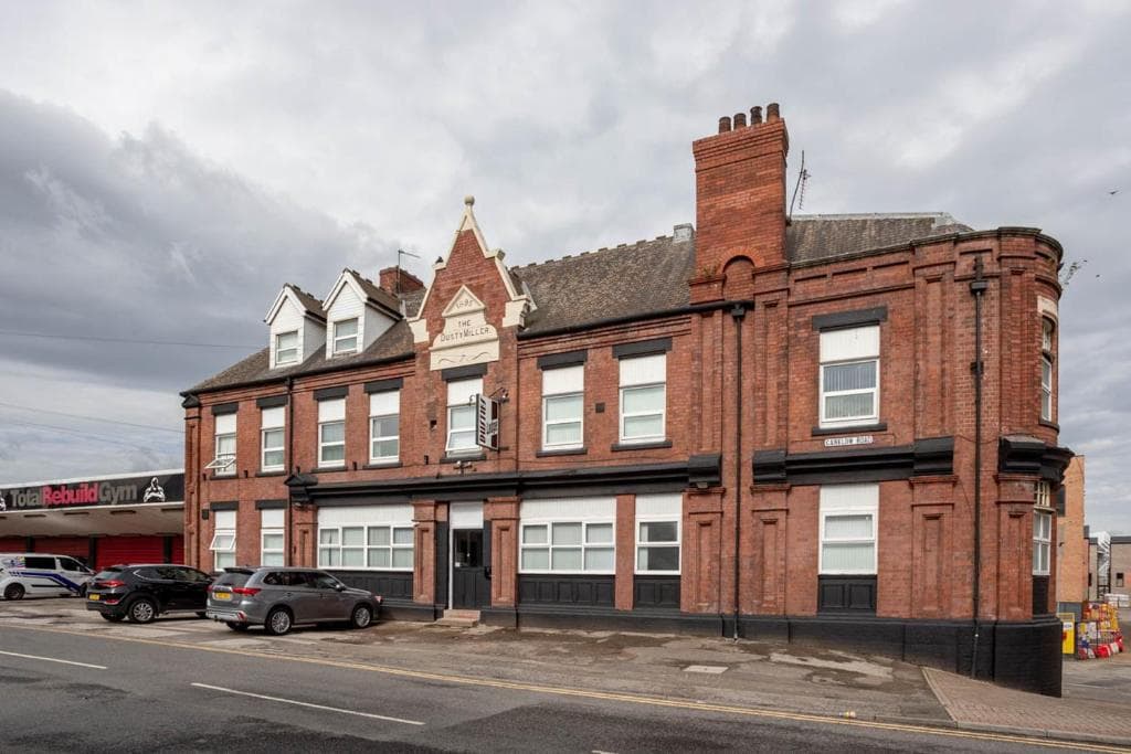 Accommodation at Dusties Hotel in rotherham