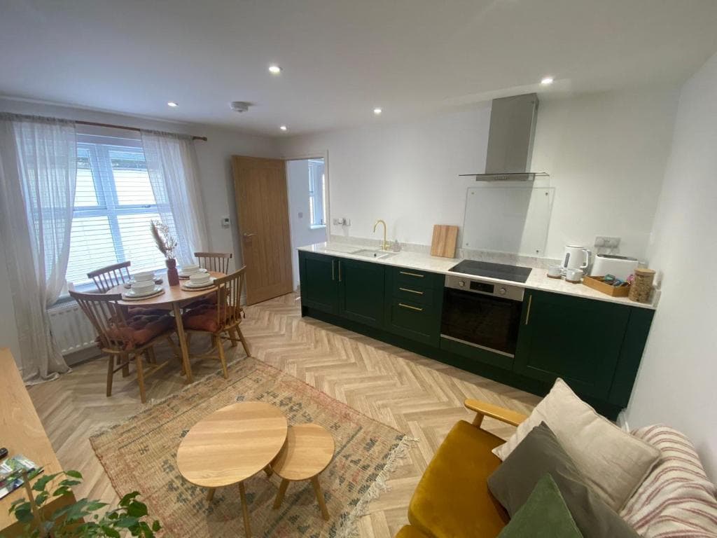 Accommodation at BRACKEN COTTAGE, The Lanes Cottages, Stokesley in stokesley