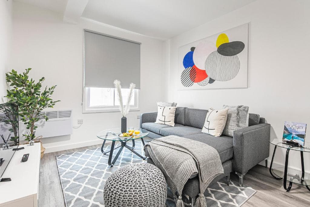 Accommodation at Phoenix court By Resify in sheffield