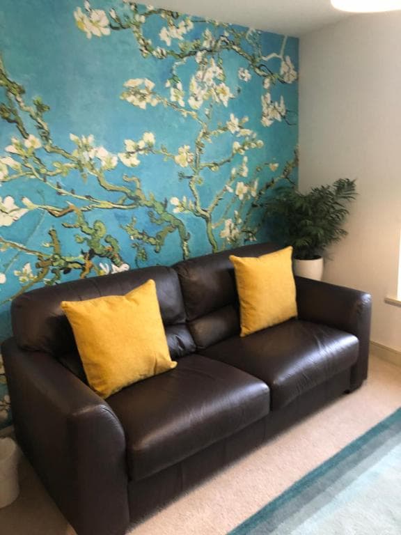 Accommodation at Stylish, spacious 1 bedroomed maisonette in Otley. in otley