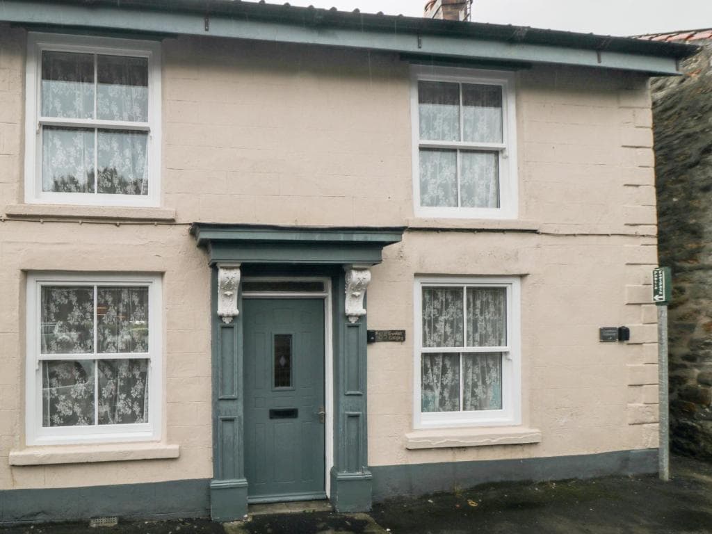 Accommodation at Crumble's Cottage in kirkbymoorside