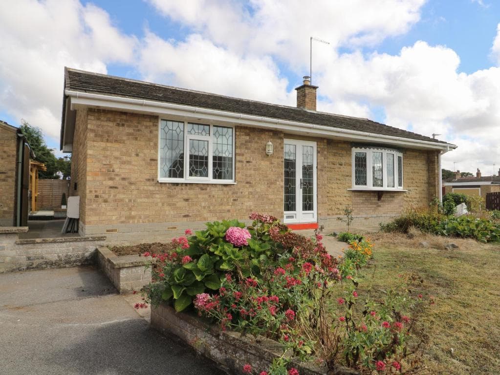 Accommodation at 57 Westlands Way in high leven