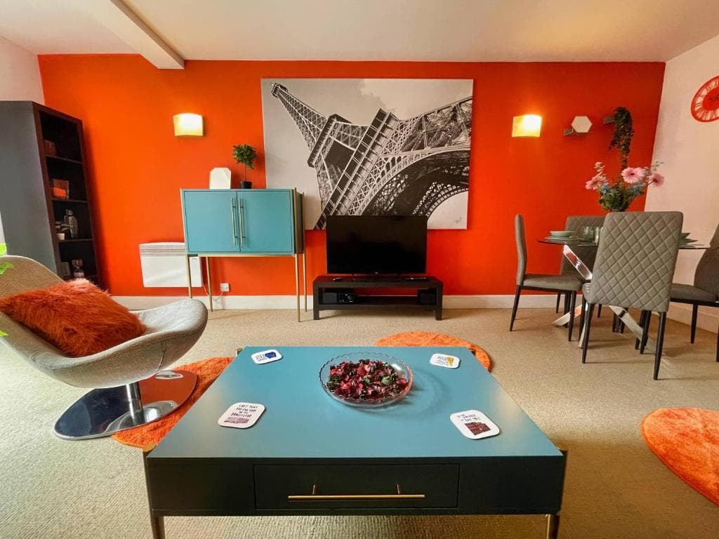 Accommodation at Modern and Central 1-Bedroom Apartment in sheffield