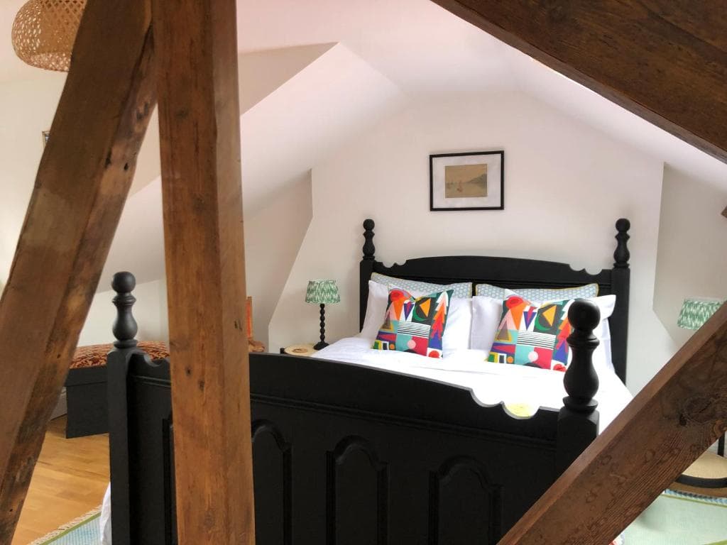 Accommodation at Exquisite 3 Bed Central Historic Townhouse Inside City Walls in york