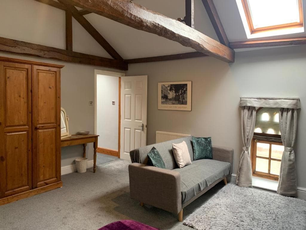 Accommodation at Studio 3B The Carriage House York 6m Village Location in york