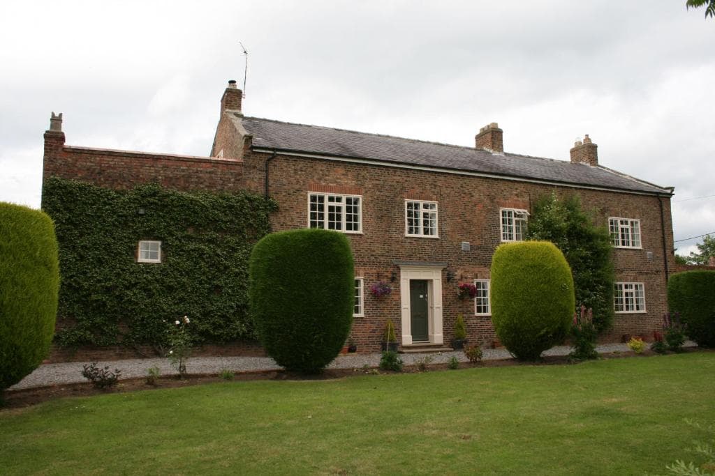 Accommodation at The Manor Guest House in linton on ouse
