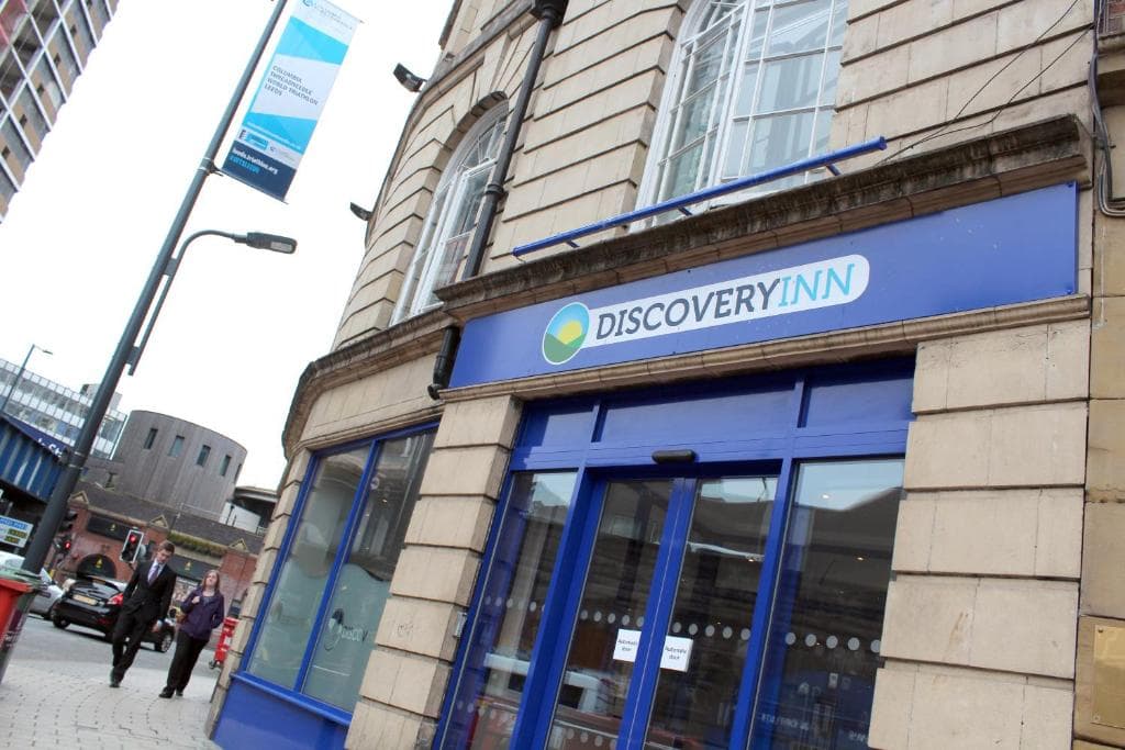 Accommodation at Discovery Inn - Leeds in leeds