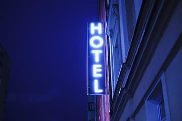 Private Sheffield Robin Hood Departure Transfer - Hotel/Accommodation to Airport - Taxis in south yorkshire