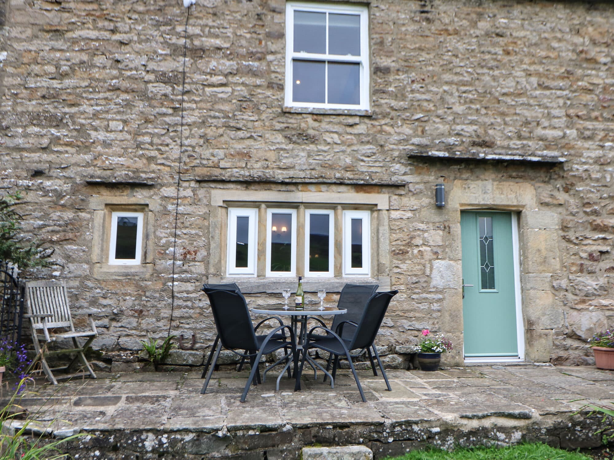 Accommodation at Cowlings in low row