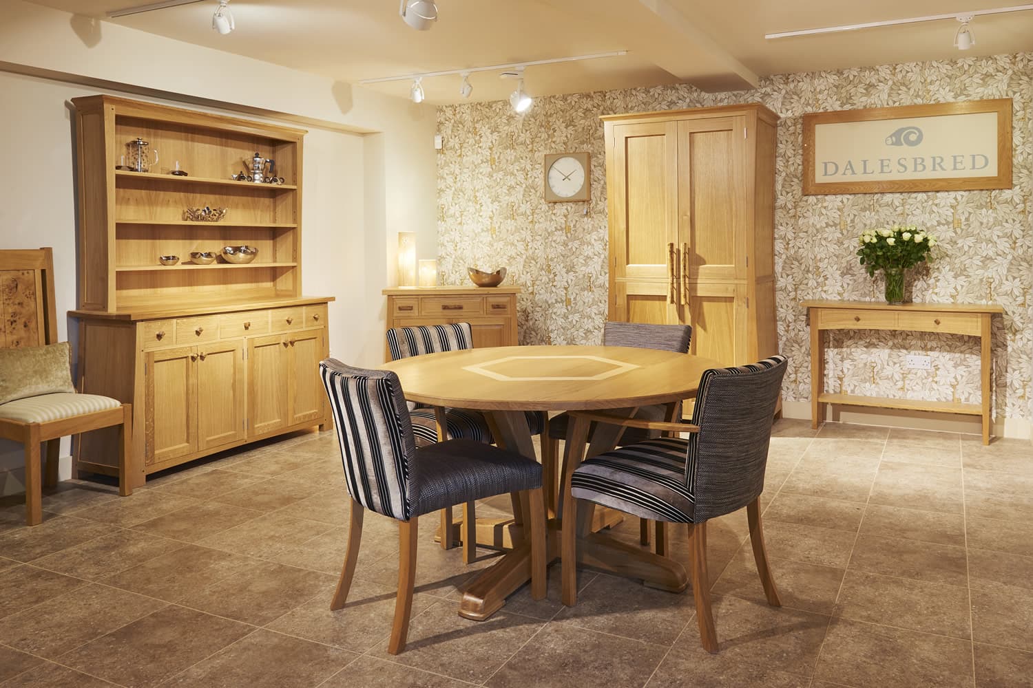 Dalesbred - Furniture Shops in giggleswick