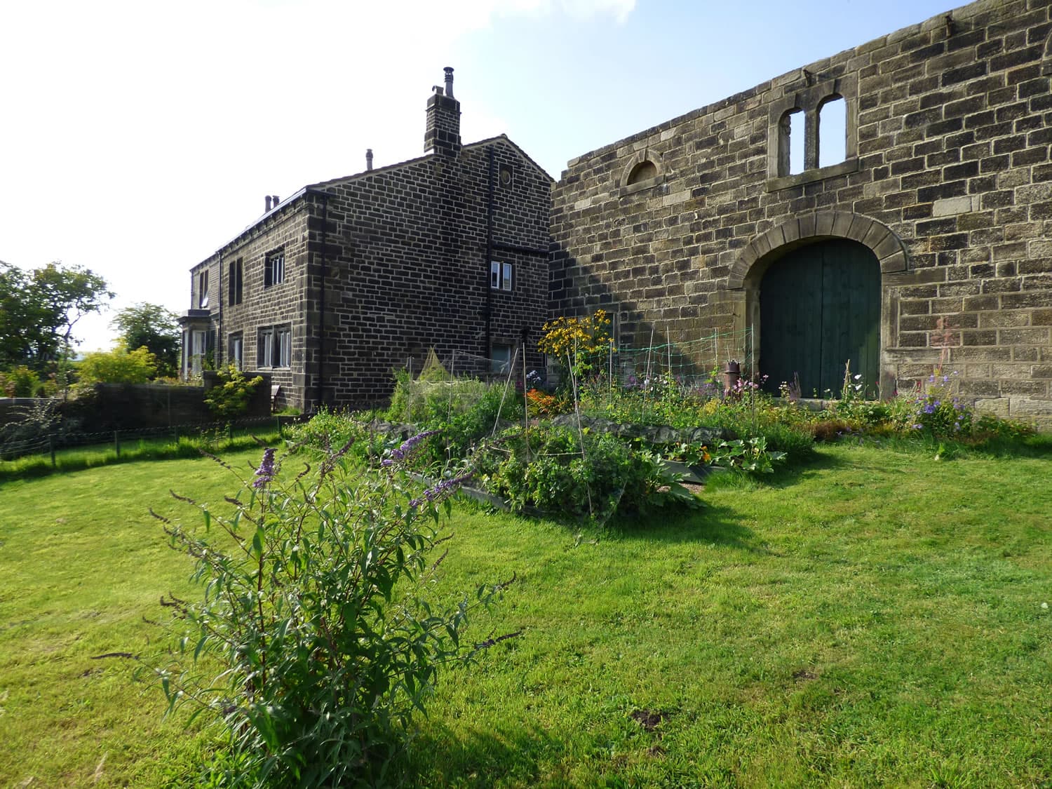 Accommodation at Elmet Farmhouse in chiserley