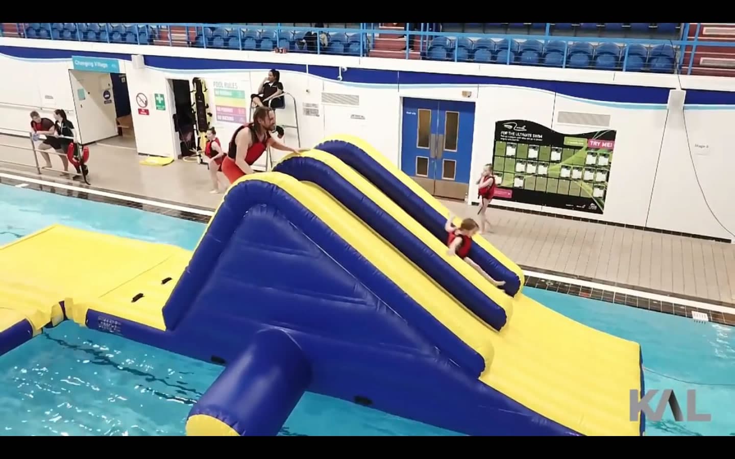 WOW Wipeout - Attraction in dewsbury