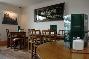 W Hamond - Victoria Quarter Image 9