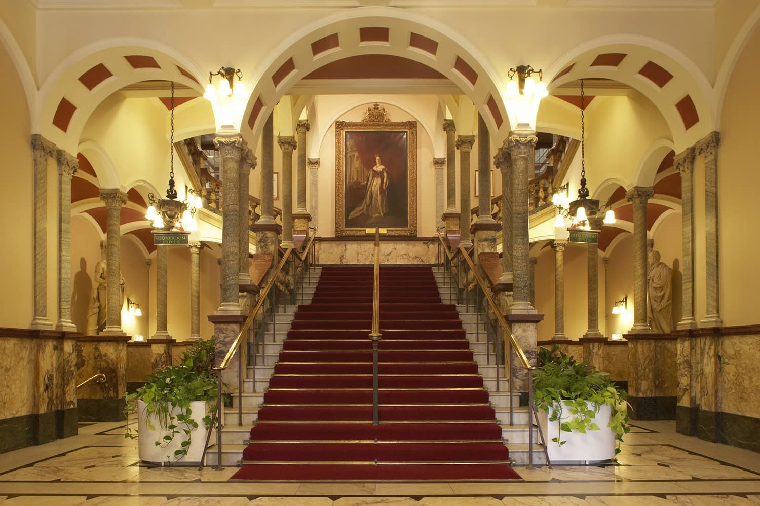 Hull City Hall Image 2