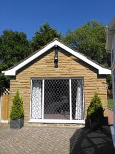 Oaktree Lodge Image 3