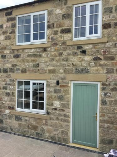 Black Swan Inn Image 1