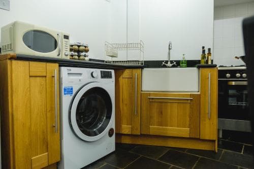 St John’s Cottage – Simple2let Serviced Apartments Image 2