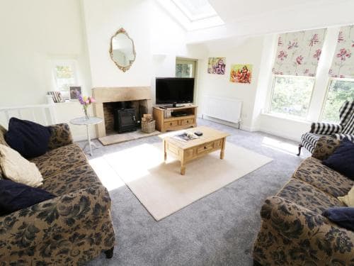 Orchard Cottage, Keighley Image 2