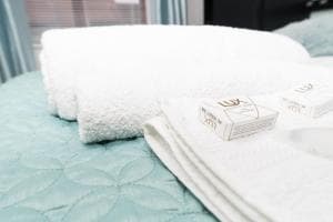 Hullidays - 'Old School Penthouse' Trinity Square Image 7