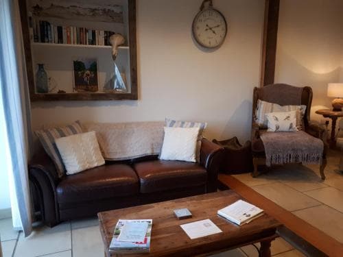 Meadowbeck Holiday Cottages Image 1