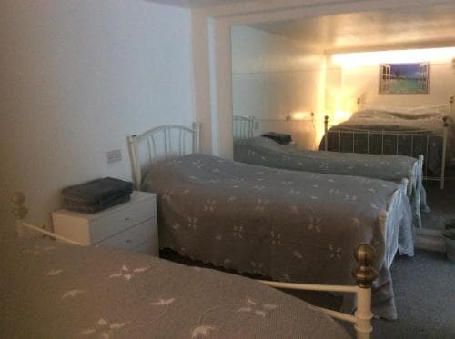 Tansterne holiday Home 2 Image 3