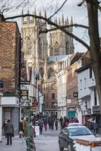 Hunter’s Retreat - York City Centre Apartment Image 2