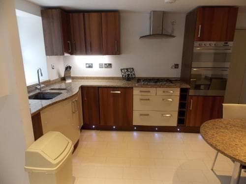 Fryers Cottage Image 3