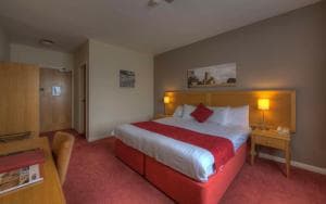 Kingstown Hotel by Greene King Inns Image 2