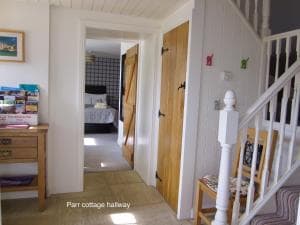Parr cottage Image 3