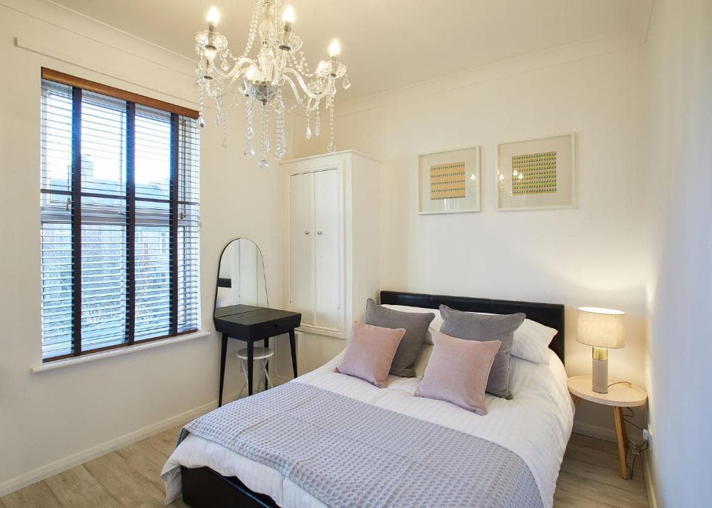 Host & Stay - Pearl Apartment Image 1