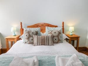 Hayloft Cottage, Scarborough Image 2