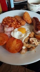 The Rose and Crown Image 3