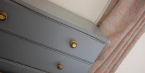 Central york apartment * gold sofa* parking sometimes available Image 1