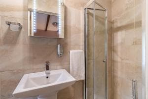 Stilworth house Image 2