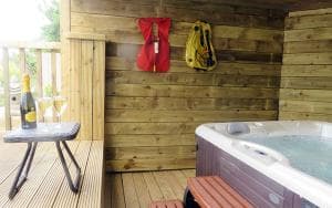 CyanaCottages-Esk Cottage Image 1