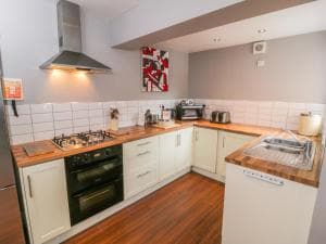 Moorland House Image 2